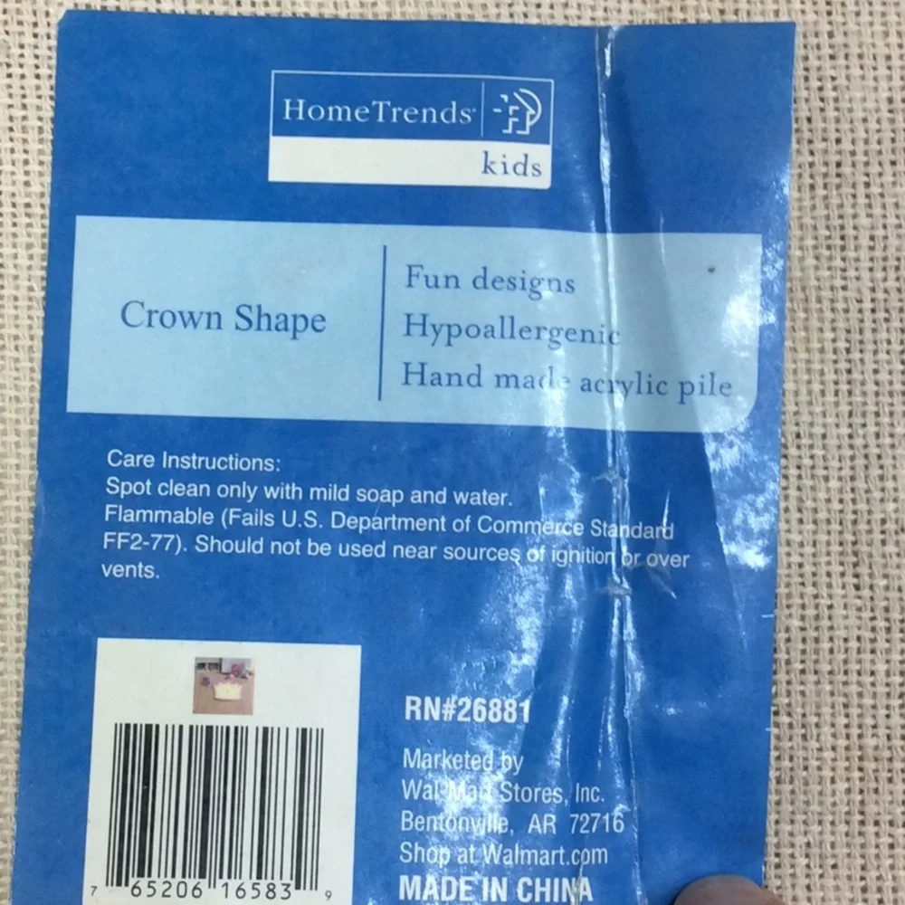 Home Trends Crown Kids Rug